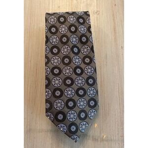Jos A Bank Signature Collection Silk Tie Gray/Black/Blue Geometric Medallion